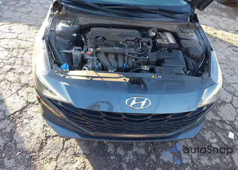 2021 Hyundai Elantra Sel z USA, uszkodzony, nr VIN 5NPLM4AG4MH046394